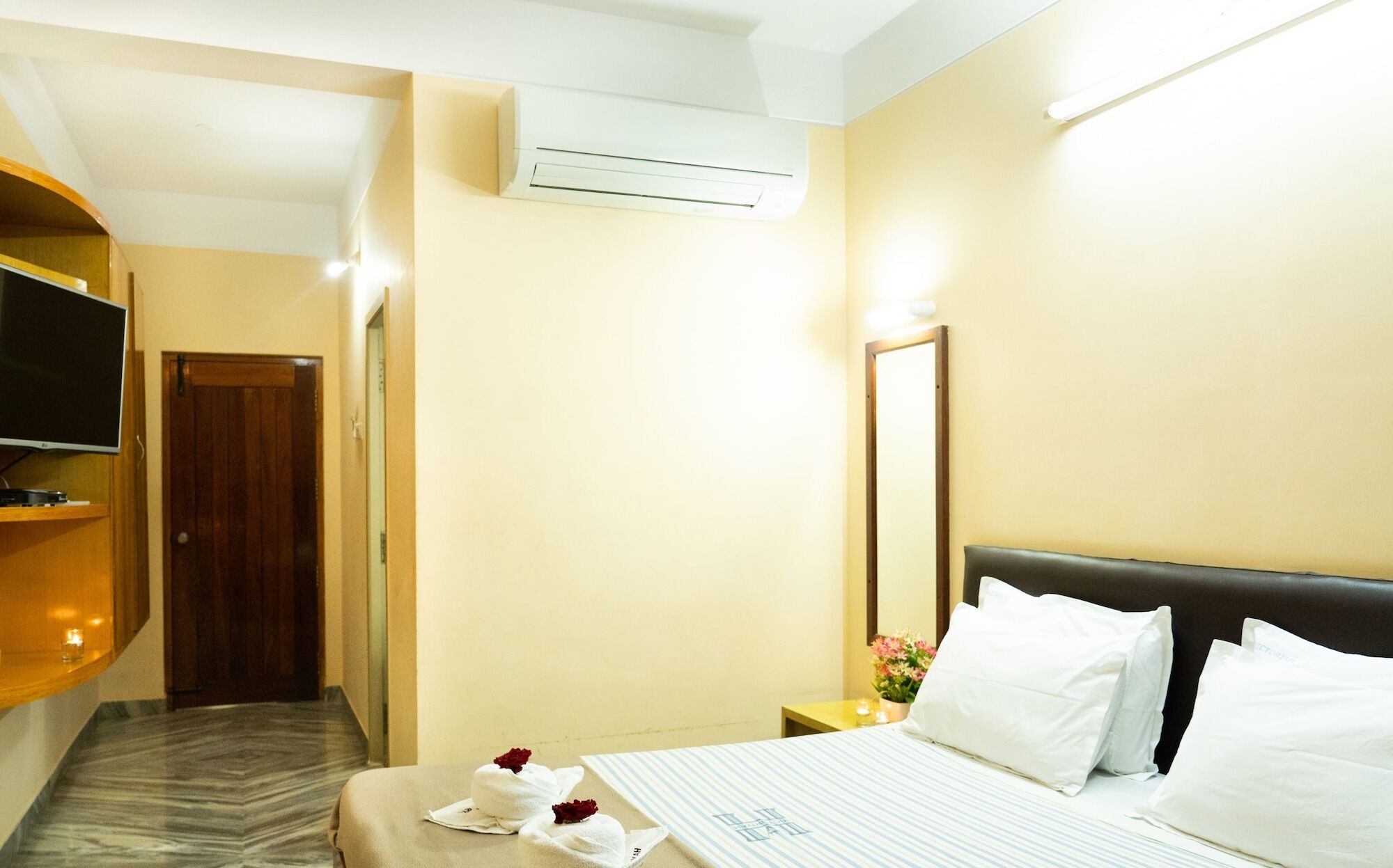 Hotel Victoriyah Thanjavur ภายนอก รูปภาพ